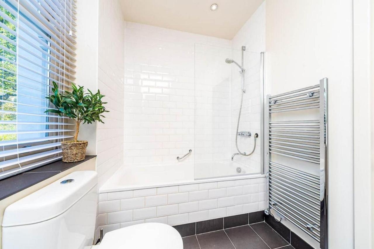 Fabulous Notting Hill Spacious Studio Apartment London Kültér fotó